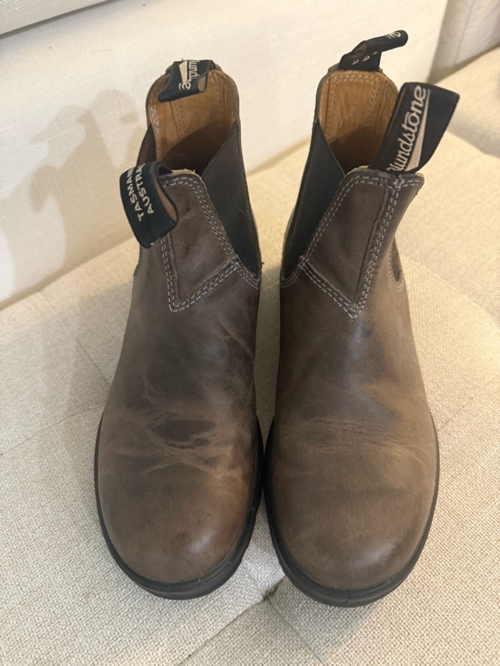 Blundstone Women’s Brown Pull-On Chukka Boots